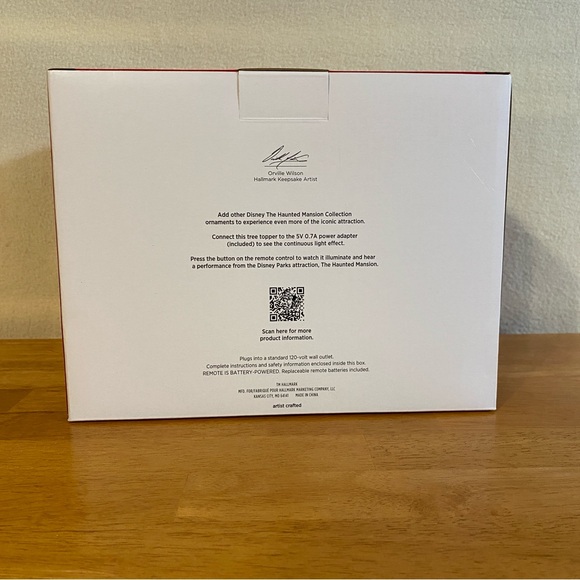 NWT Hallmark Haunted Mansion Disney World tree topper tabletop lights music - Picture 4 of 12